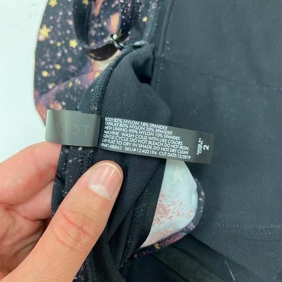 Torrid Womens Black Star Print Adjustable Strap Padded Swim Bikini Top Size 2 - Picture 5 of 6